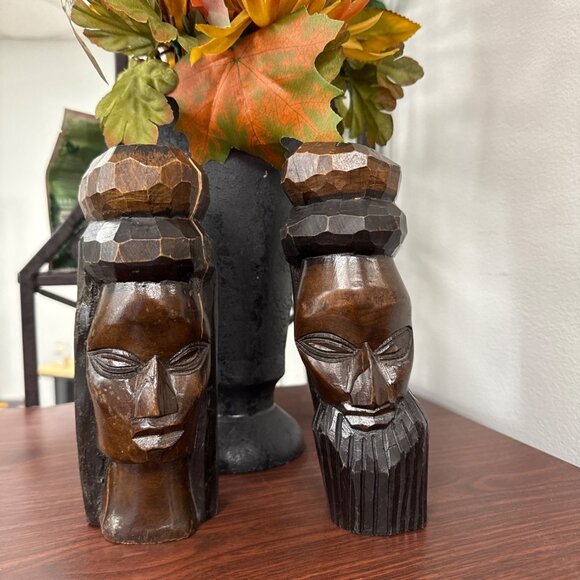 Hand-Carved 1960s Jamaican Wooden Bookends With Detailed Male & Female Faces - Picture 6 of 6